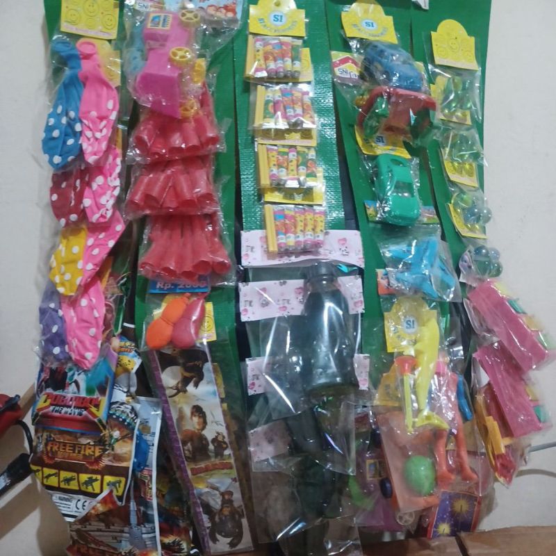 grosir mainan renceng serba (2000) 50pcs / rentengan mainan / serba 2000 / rentengan accesories / ma