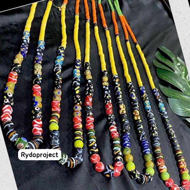 Kalung Batu Manik Etnik Labang Khas Kalimantan