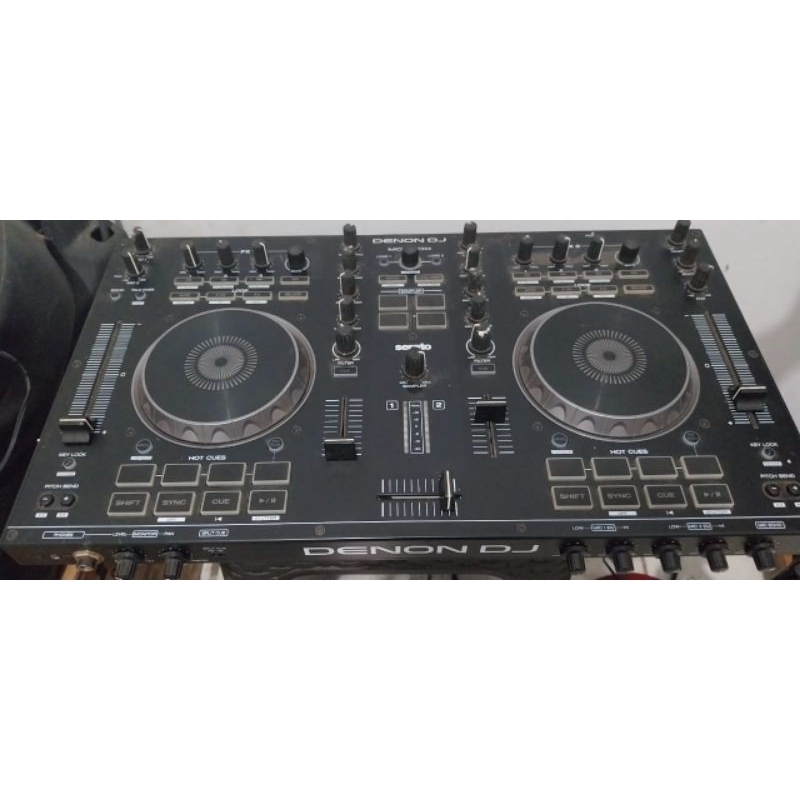 Denon DJ MC4000