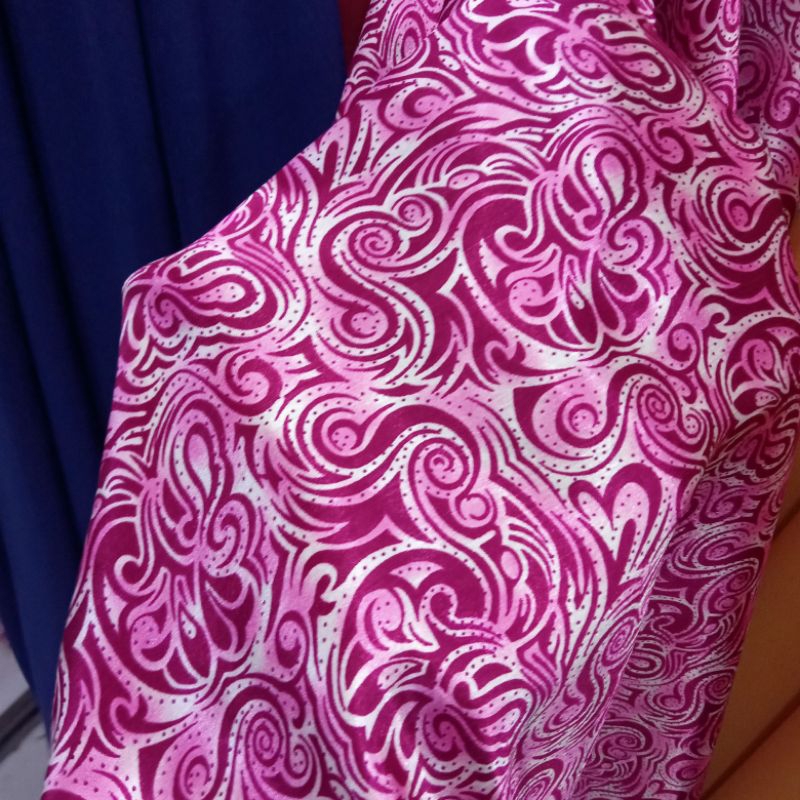 Kain - Kain Satin Silk Motif Abstrak Import - Kain Satin Silk - Kain Meteran | Harga Per Setengah Me
