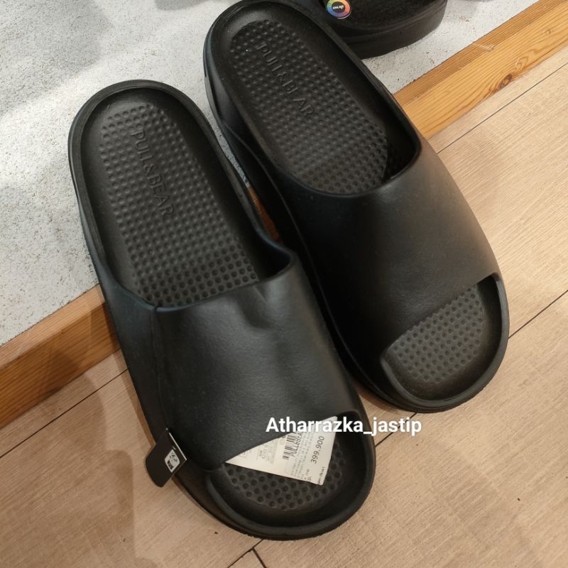 Sandal Pull&Bear Men jastip jasa titip