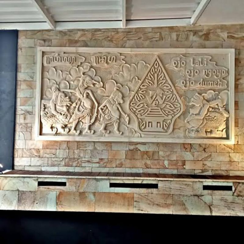 BATU ALAM RELIEF WAYANG ORNAMEN TEMPEL DINDING 100X300X6 PRE ORDER CUSTOM UKURAN LAINYA