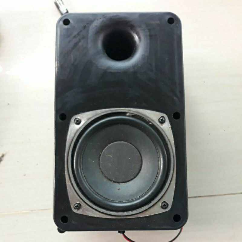 speaker 4 inchi subwoofer plus box