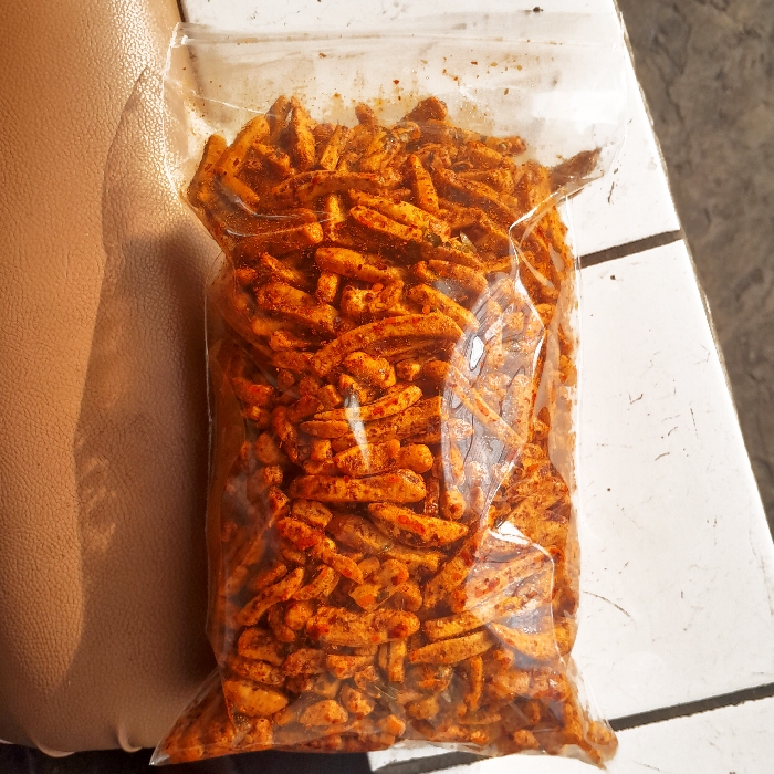 

BASRENG VIRAL PEDAS DAUN JERUK 1 KG