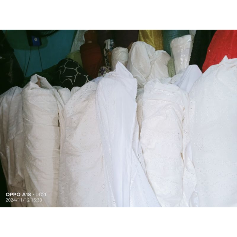 Harga/0,5 m | Kain Brokat Premium / Kain Brokat Meteran / Bahan Brokat Premium /Bahan Brokat Meteran