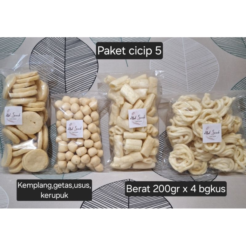

Kemplang dan kerupuk super asli palembang. Paket cicip 5 (kemplang sedang,getas,usus,kerupuk). Berat 800gr (200gr x 4 bgkus)