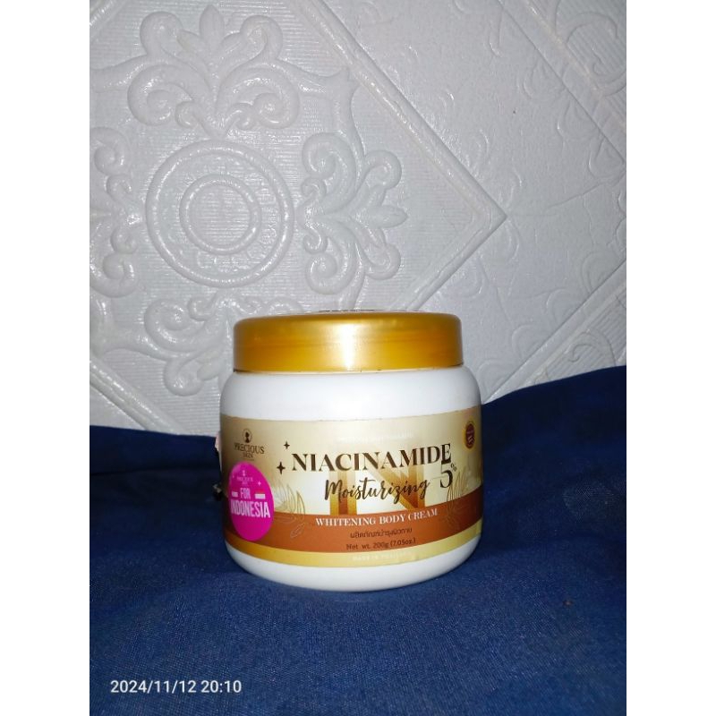 Precious skin niacinamide 5% whitening body cream