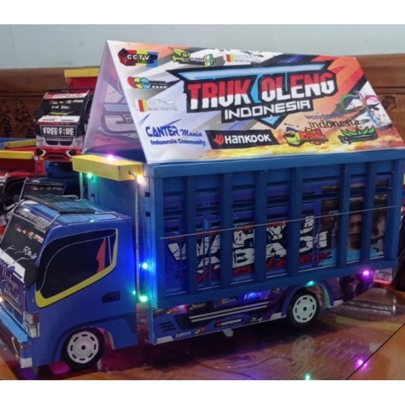 MINIATUR TRUK OLENG KAYU JUMBO WAHYU ABADI