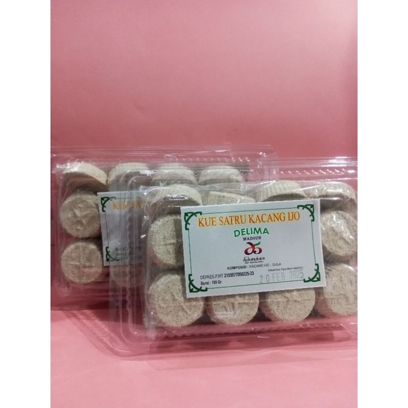 

kue satu kacang ijo