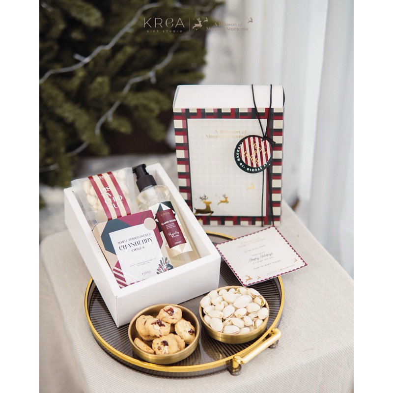 

Hampers Tahun Baru Natal Krea Gift Studio - Paket 1 Crimson - Bingkisan New Year Christmas Parcel