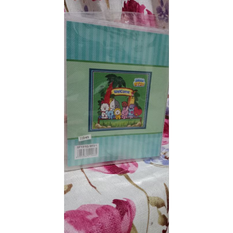 

Binder BTS ukuran sedang hanya tempatnya