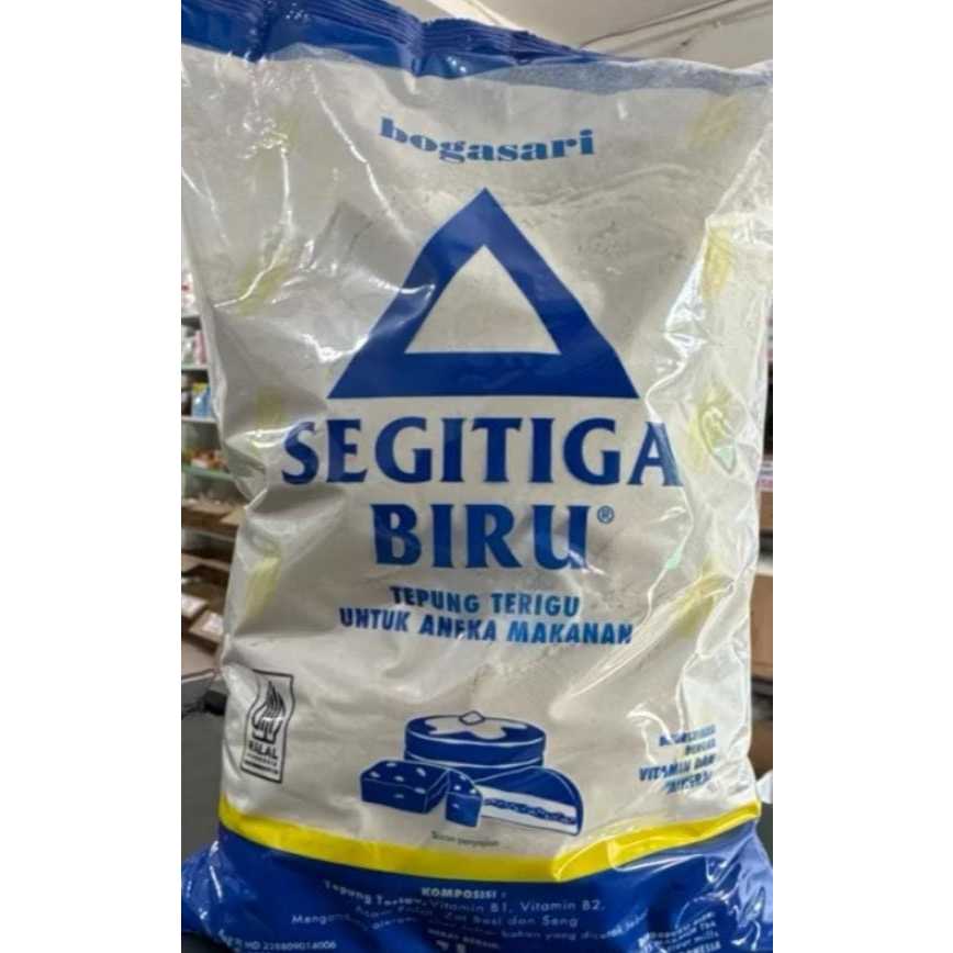 

tepung terigu segitiga biru 1 kg