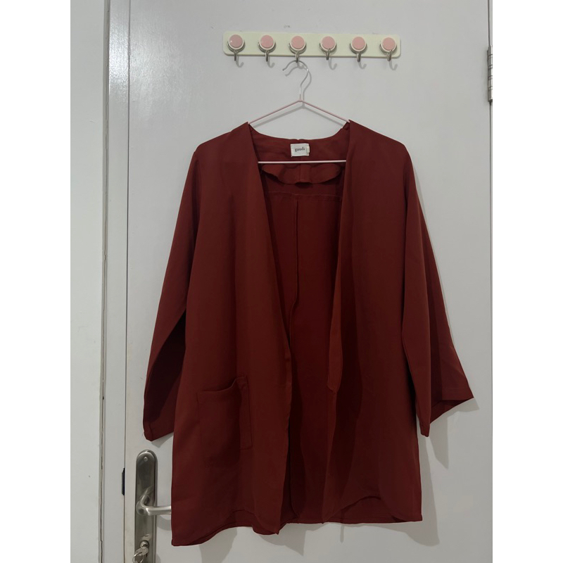Preloved outer gaudi merah bata