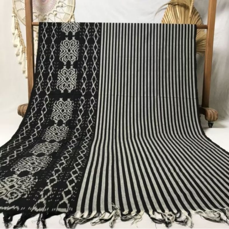 Kain Tenun Etnik Blanket Troso, Motif Mix Lurik
