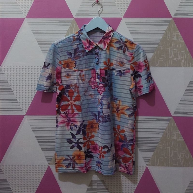 KAOS KERAH WANITA PAT
