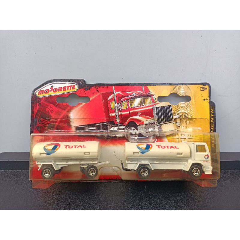 Majorette truck trailer tota oil