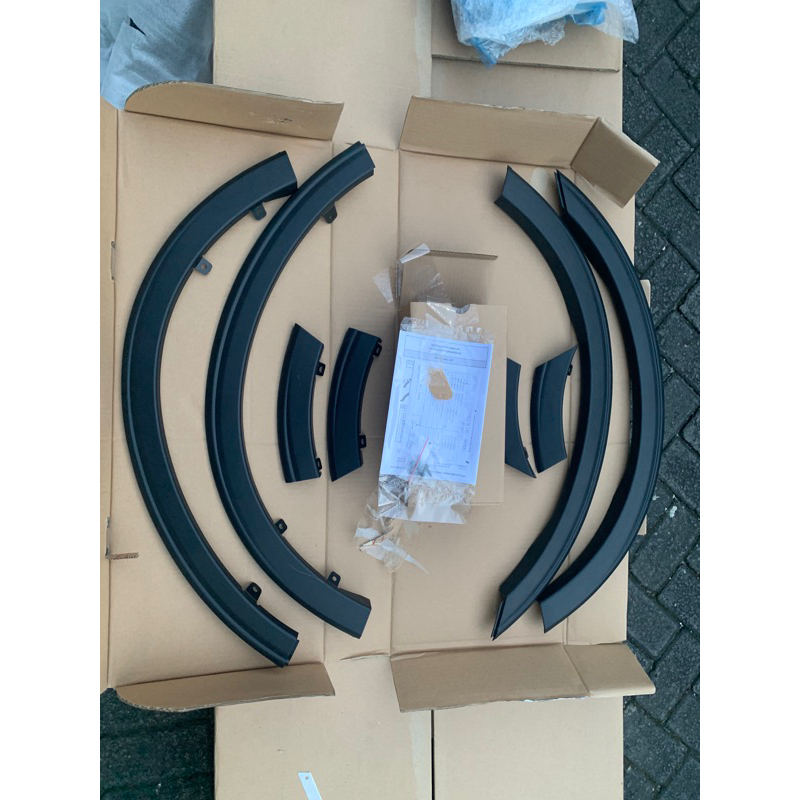 overfender venturer facelift original