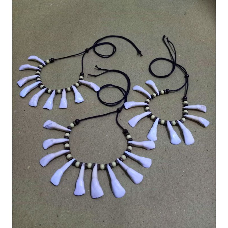 Kalung manik Gigi Sapi 9gigi