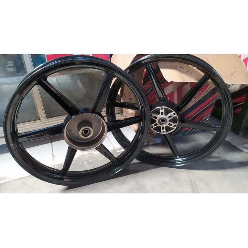 velg Scorpio pnp Rxking ring 18 rata