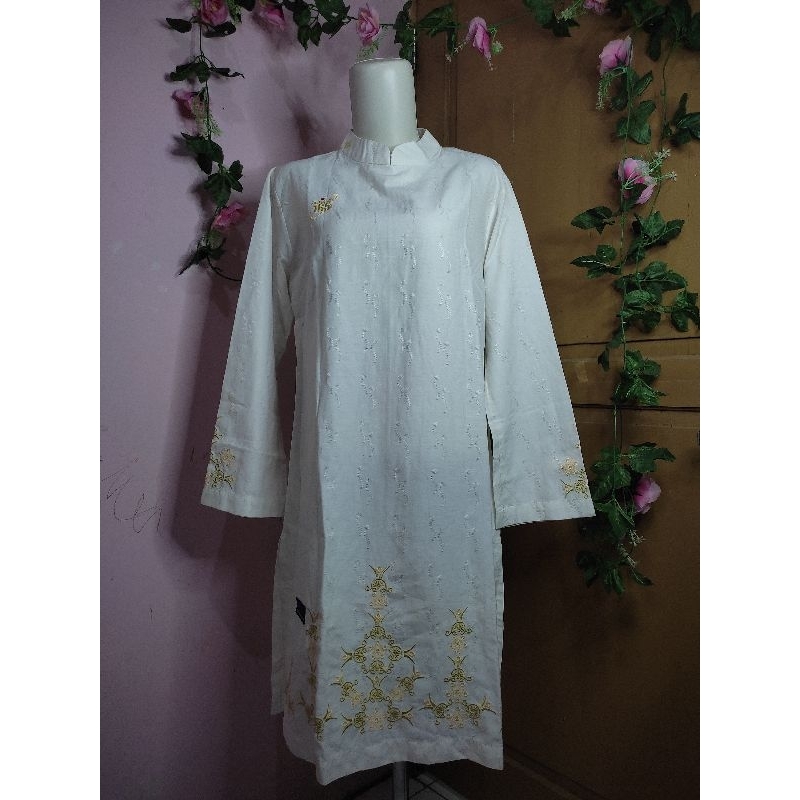 Tunik ibu ibu / tunik muslimah / putih tulang / long tunik