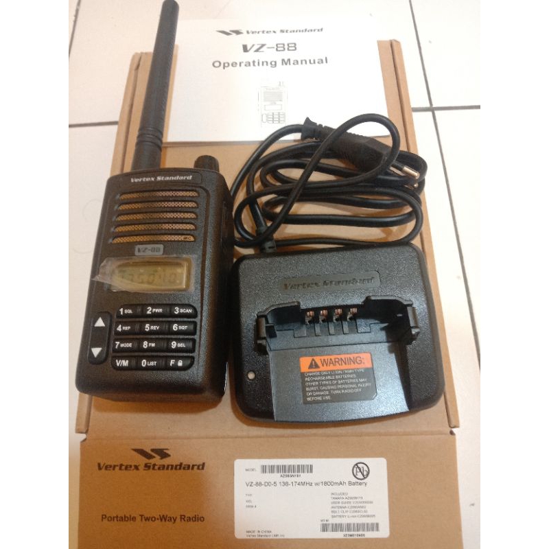 Handy talky vertex standar vz-88 VHF 136-174