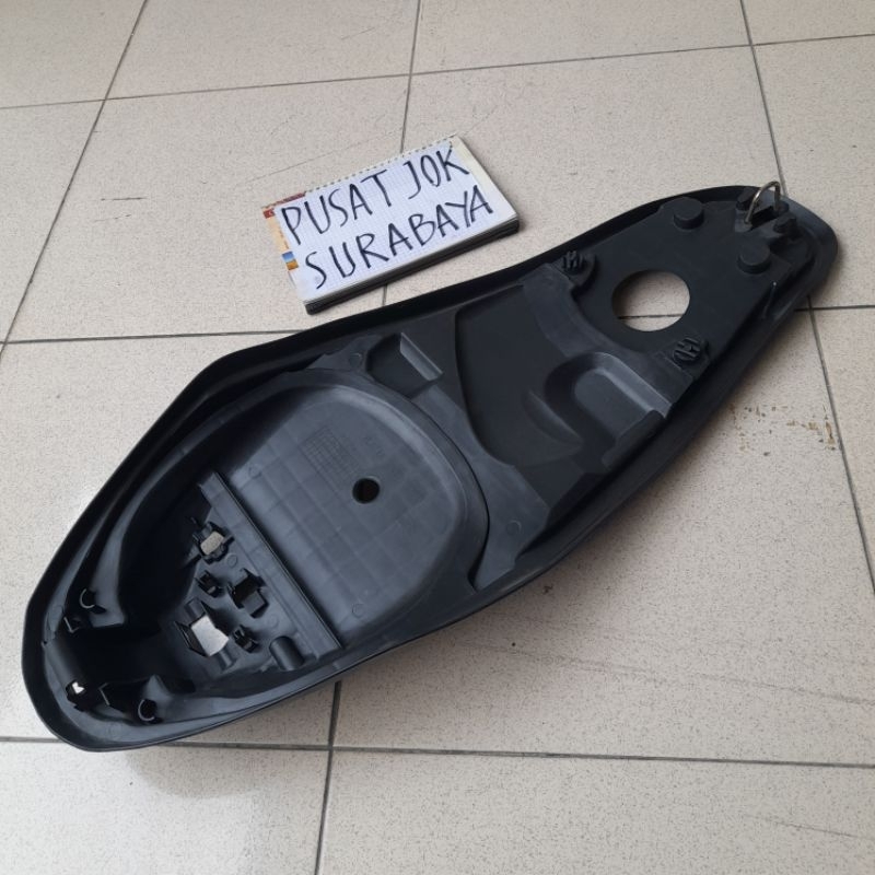 Plastik fiber Jok honda VARIO 110 TECHNO carbu CBS - sadel motor vario110 tekno