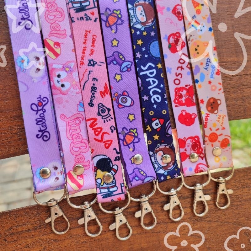 

Lanyard Tali Motif Karakter Lucu Gantungan Kartu Metal Buckle Gantungan Kunci