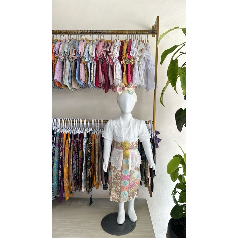 Kebaya Amara (Kebaya Sifon Bordir)| EVSTORE BALI