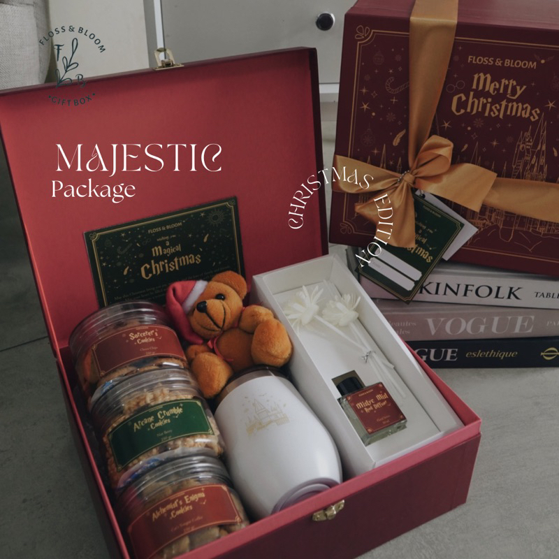 

Majestic Gift Box Christmas/Kado Natal/Hampers Natal