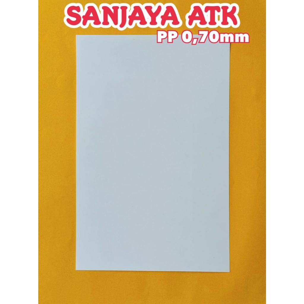 

PP Pasir 0.70 mm X 70 cm x 100 cm Putih Susu JunDW