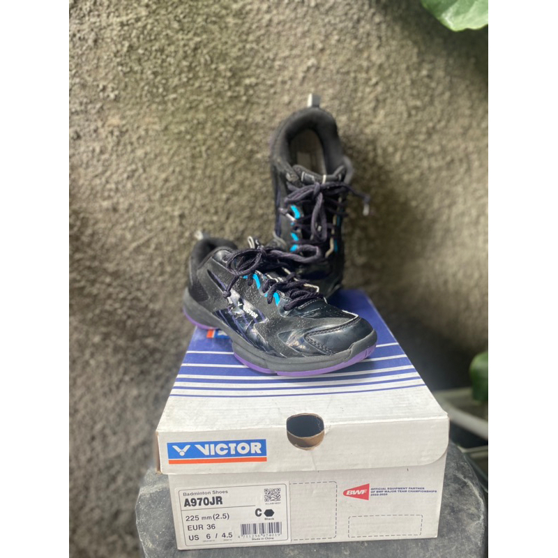 Prelove Badminton Shoes Victor Kid