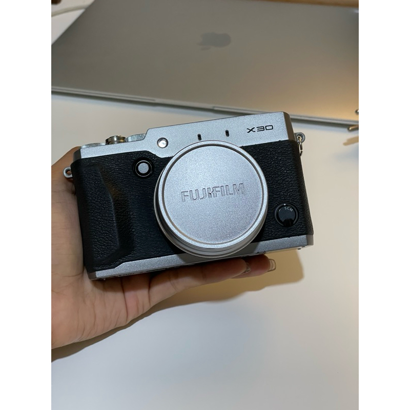 FUJIFILM X30 Preloved