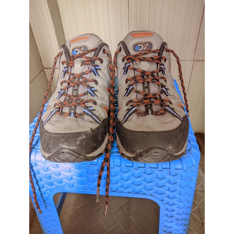 sepatu second outdoor / hiking DISCOVERY expedition