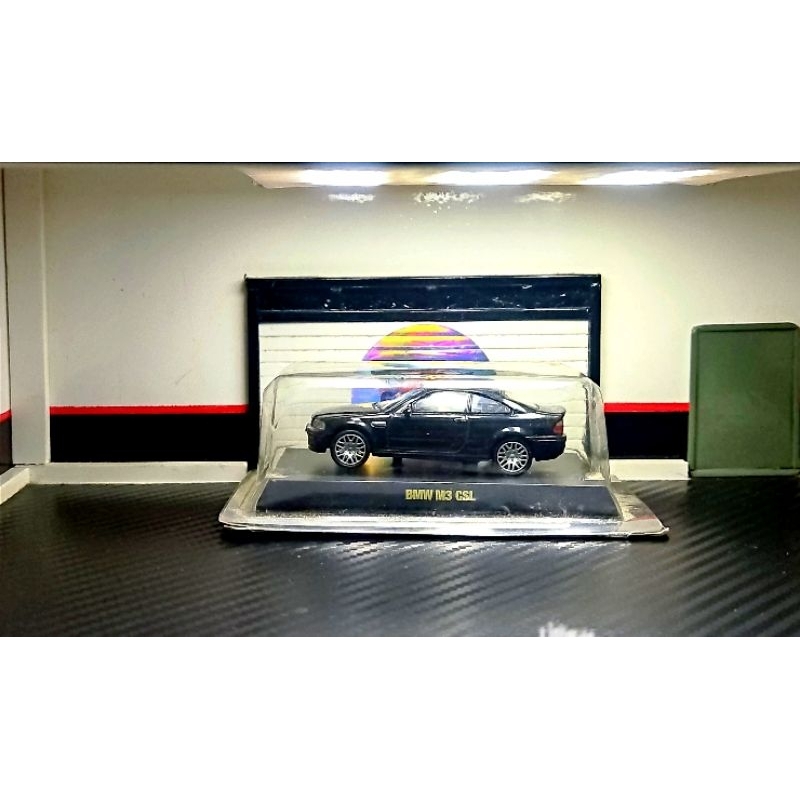 Kyosho BMW M3 CSL Black with carbon Roof