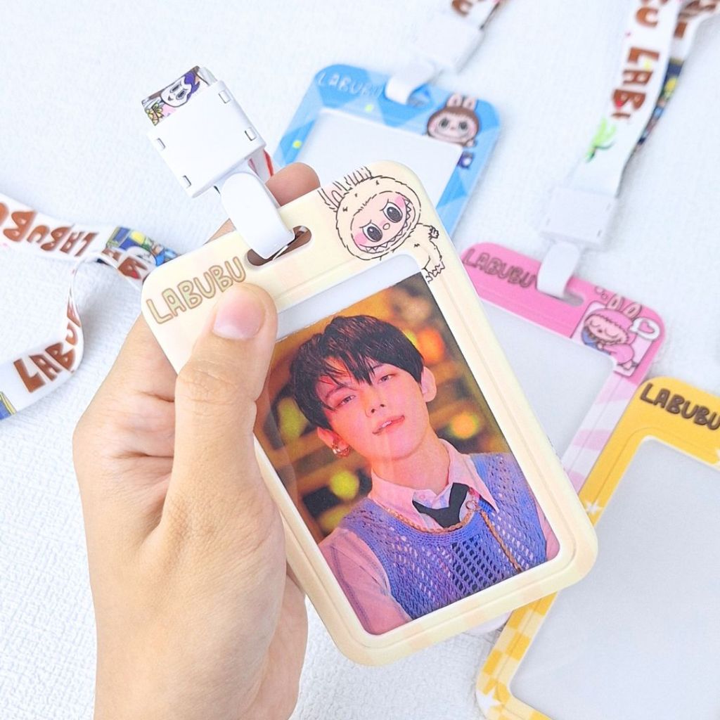 

MyCardCover Karakter Kartu Holder untuk Kartu Pelajar, Kartu Transportasi, Kartu Akses, ID Card