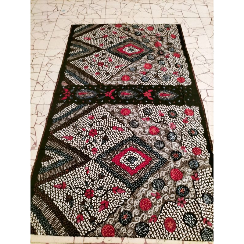 Sarung Batik tulis Madura Pamekasan