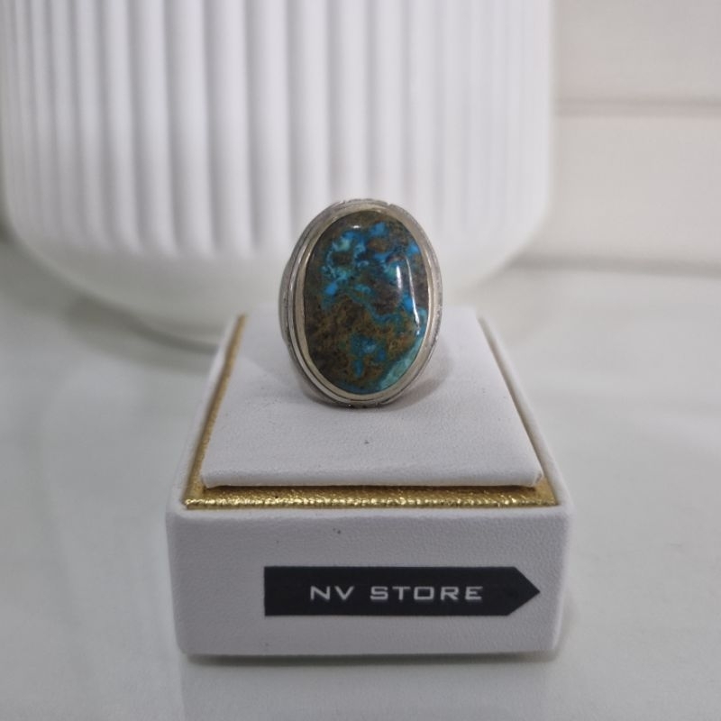 Batu Pirus Persia Serat Emas