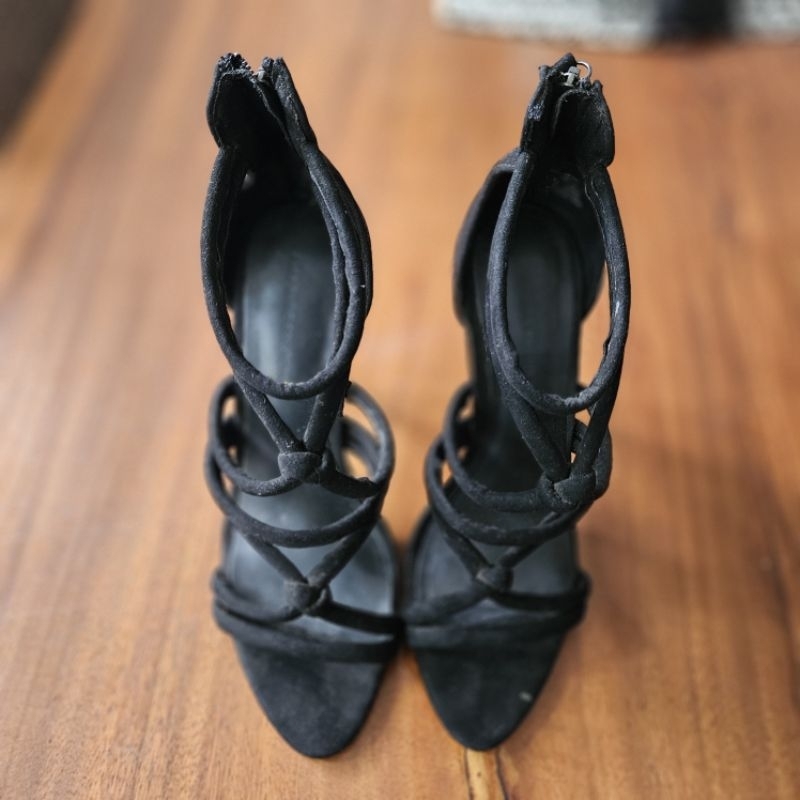 Zara heels preloved original store