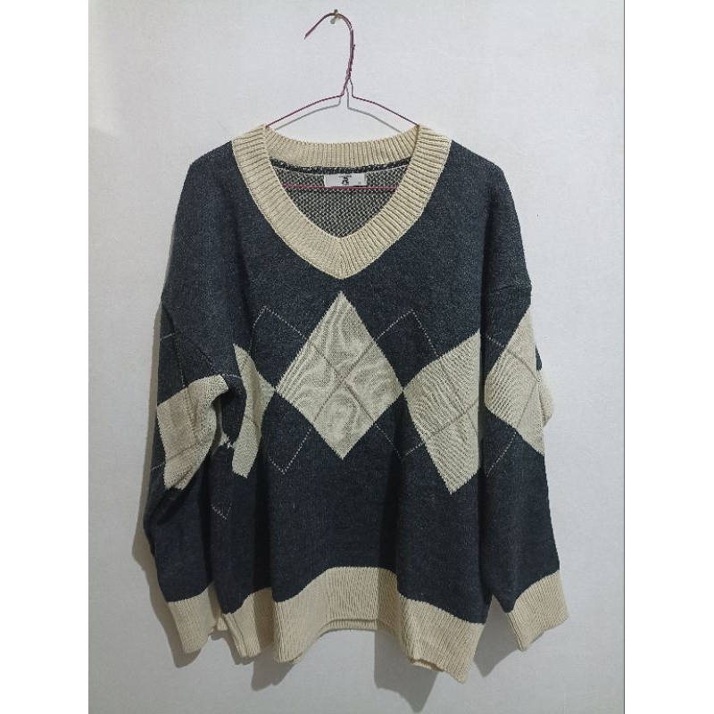 Sweater Rajut Ketupat
