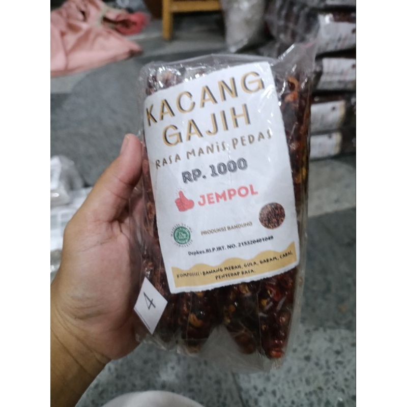 

kacang gajih rasa pedas manis