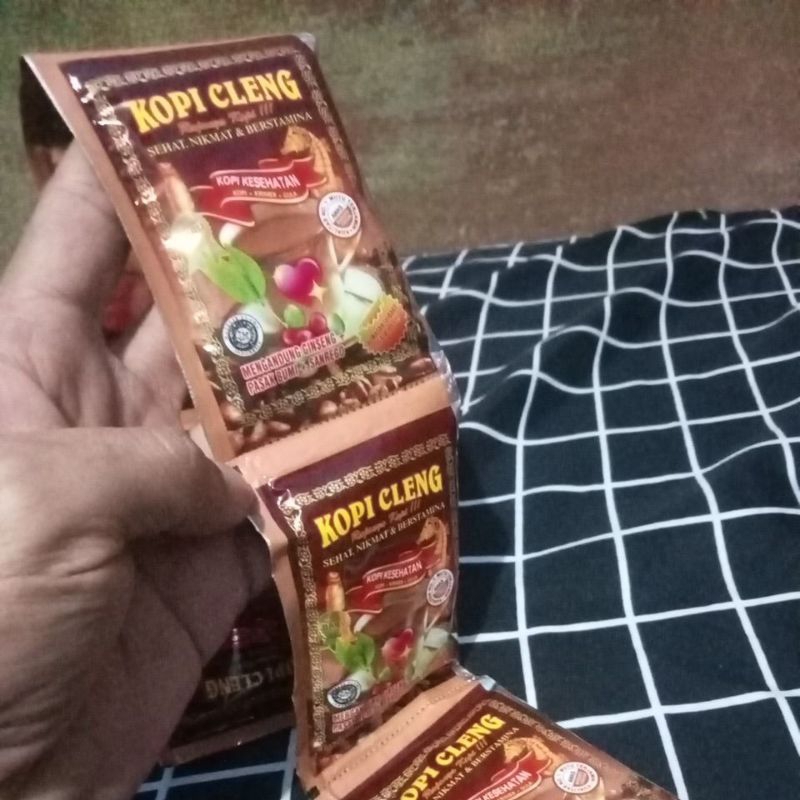 

kopi bubuk isi 10 sachet clenge