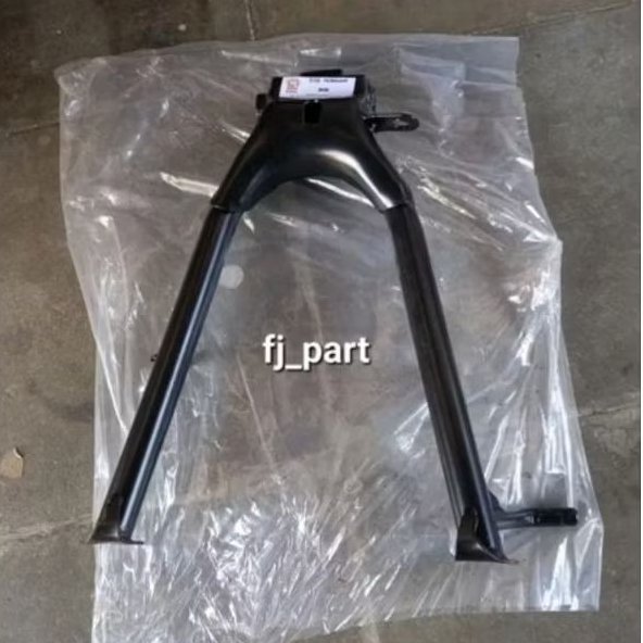 Jagang standar tengah Honda Win