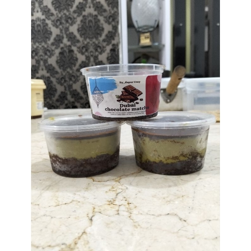 

brownis Dubai kunafe