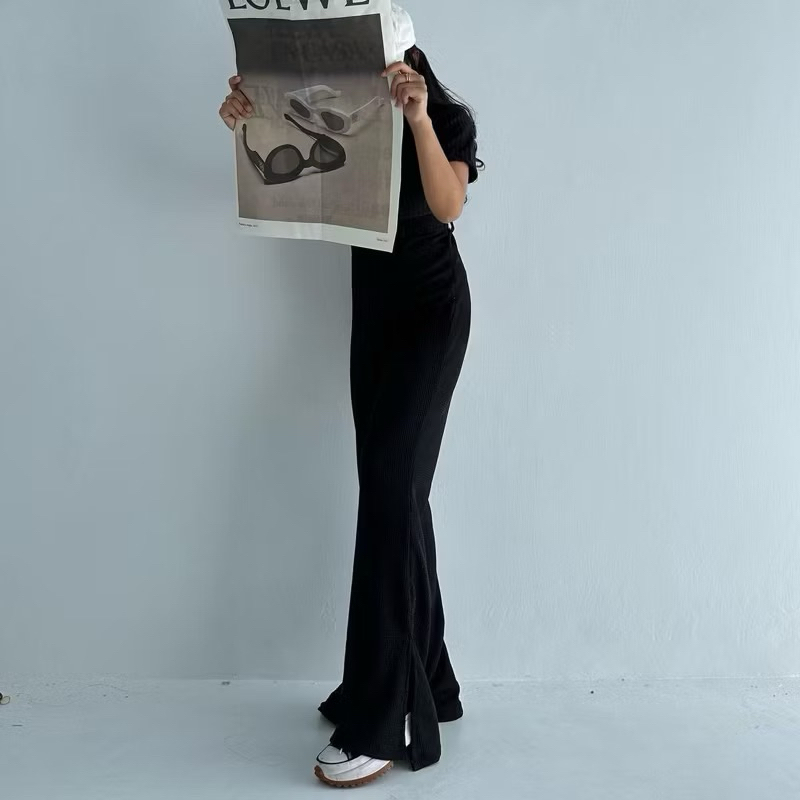 Celana Knit Waffle Slit - Womscloth