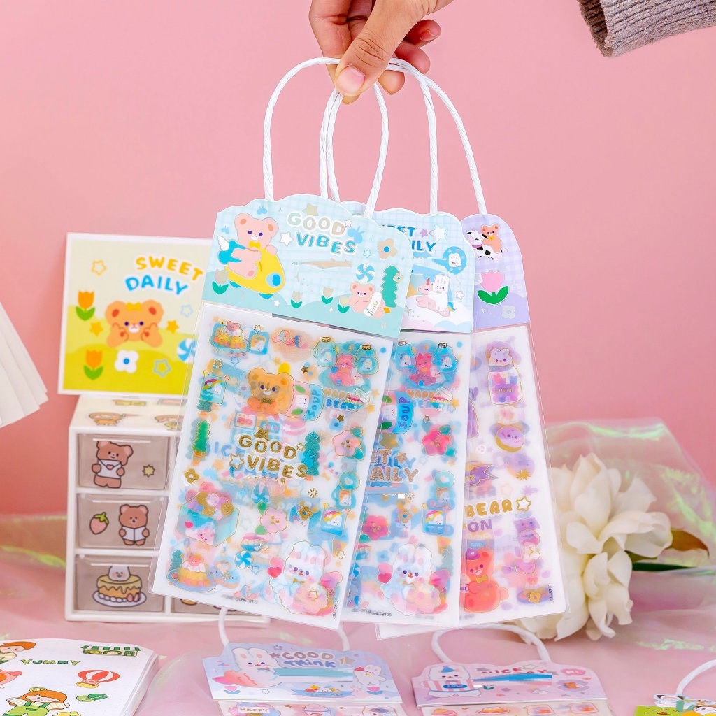 

4 Kantong Pack Sticker Anime Kartu Pos Stiker Kartun Tempel Bahan PET Hadiah Kado GN-ST0584