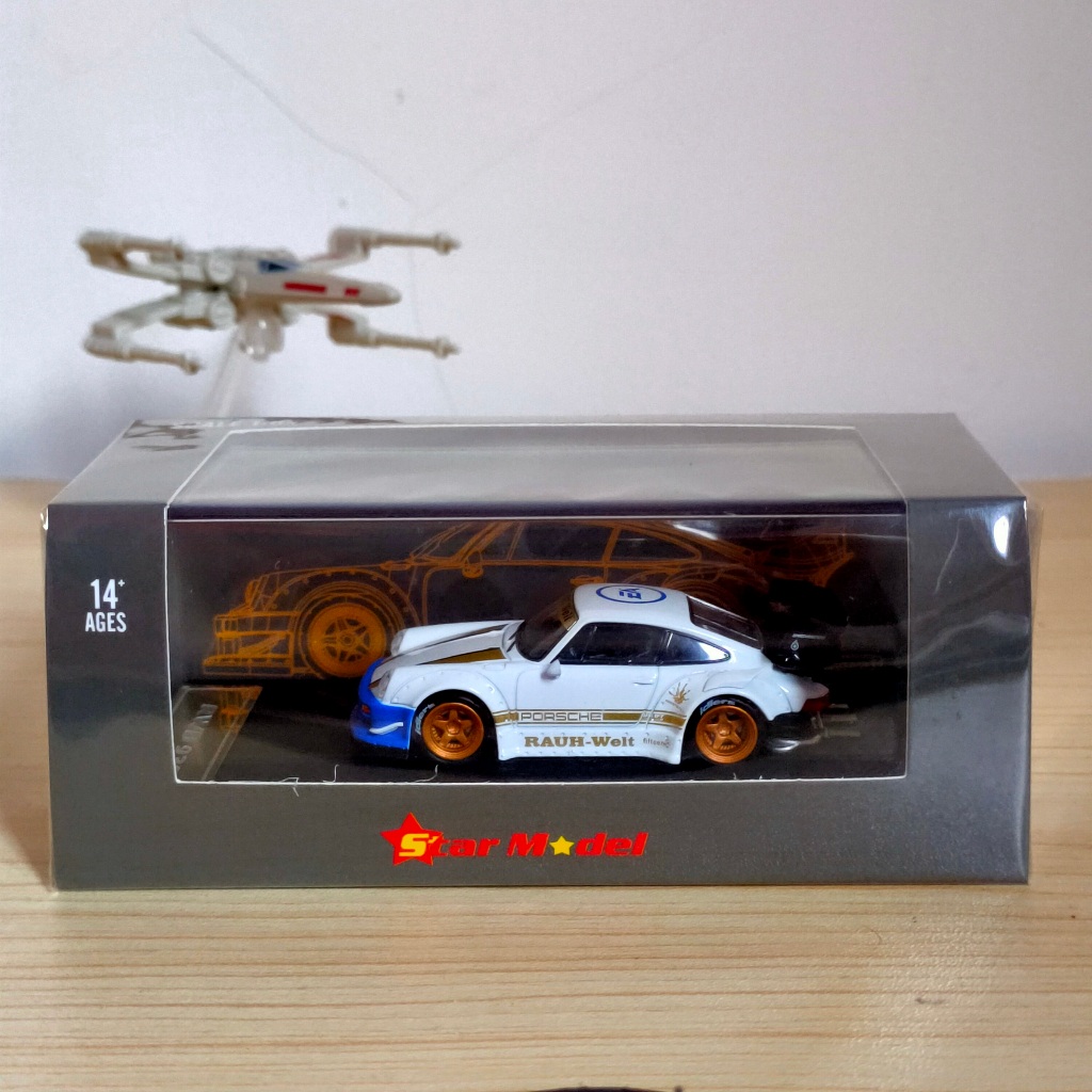 Star Model Porsche 930 RWB EA Sports Need For Speed