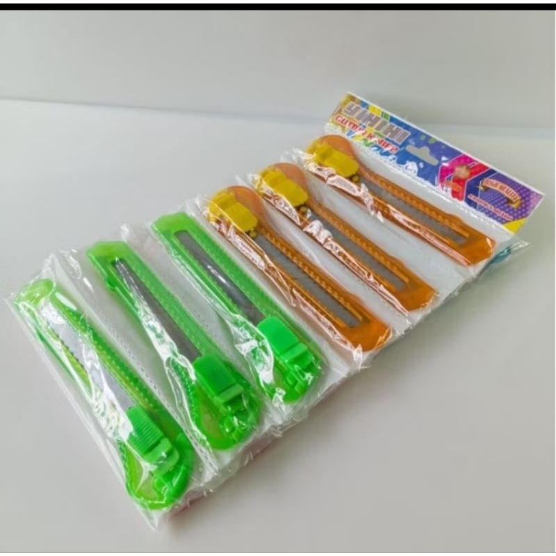 

Pisau Cutter Pemotong Murah