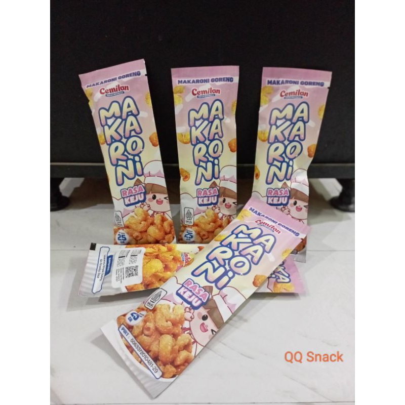 

Cemilan Makaroni Goreng Rasa Keju