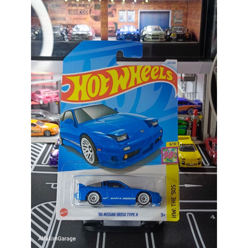 Hot Wheels Nissan Leaf Nismo RC_02 / Skyline RS (KDR30) / '96 180SX Type X / Silvia (S13)