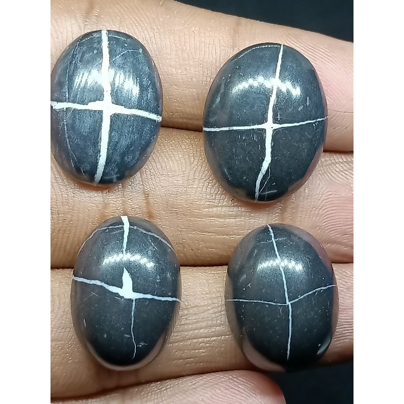 Batu Tapak Jalak , Asli Natural